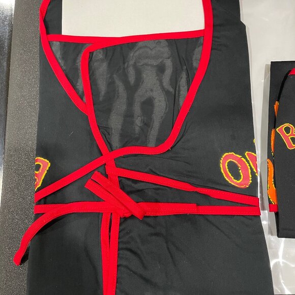 VTG NIP 2PC Adult & Child Apron Set - Man or Woman & Boy or Girl Bar-Be-Cue BBQ - Picture 8 of 9